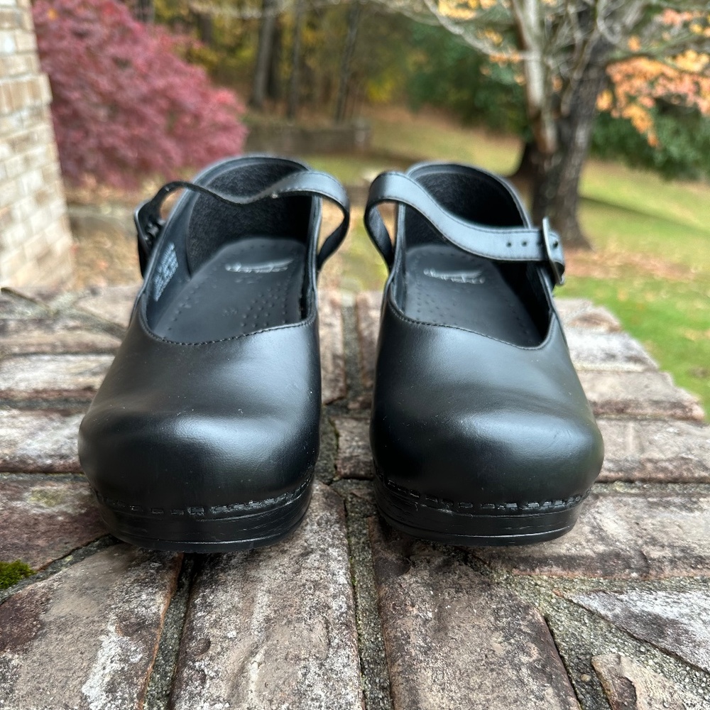 Dansko Women's Black Mary Jane Clogs Size 8.5-9 (39) Black, Like New - Picture 6 of 6